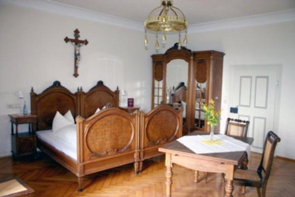 ホテルTagungshaus Im Kloster Neresheim エクステリア 写真